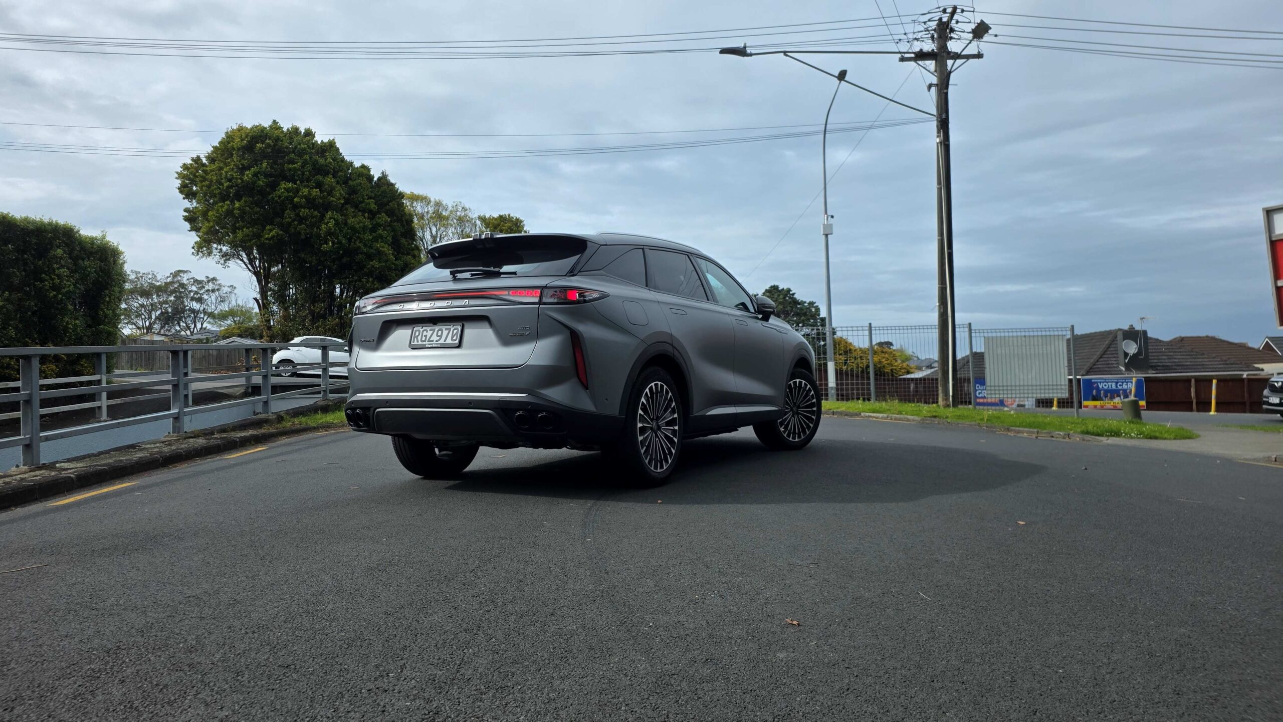 Omoda 9 SHS Review - The Frugal yet Fancy, Family SUV