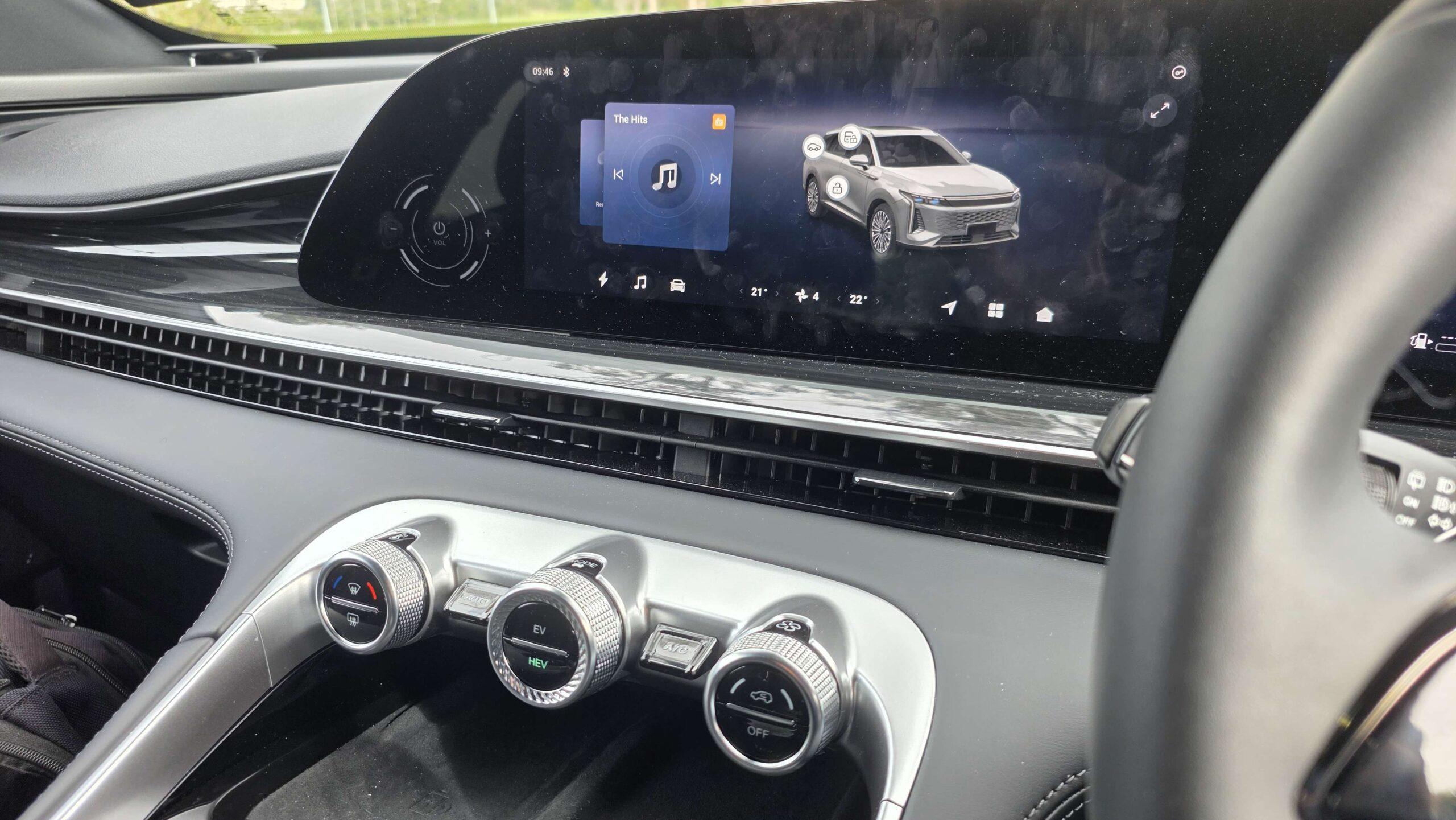 Omoda 9 SHS Review - The Frugal yet Fancy, Family SUV