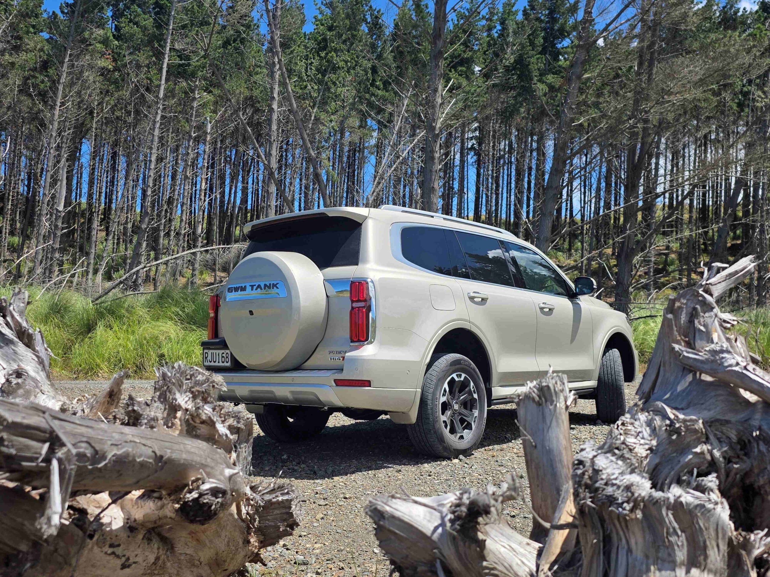 GWM Tank 500 Hi4-T PHEV Review - Luxury Meets Off-Road Prowess 