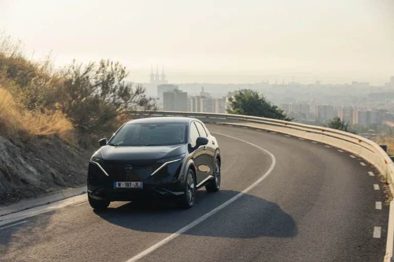 Nissan’s Solar‑Powered Ariya Concept Lights the Way to a Brighter EV Future