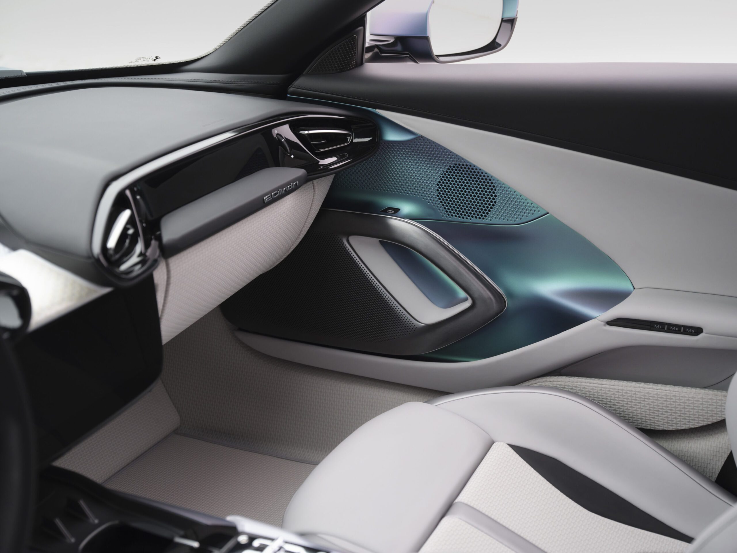 Tailor-Made Ferrari 12Cilindri, a Fezza with Seoul