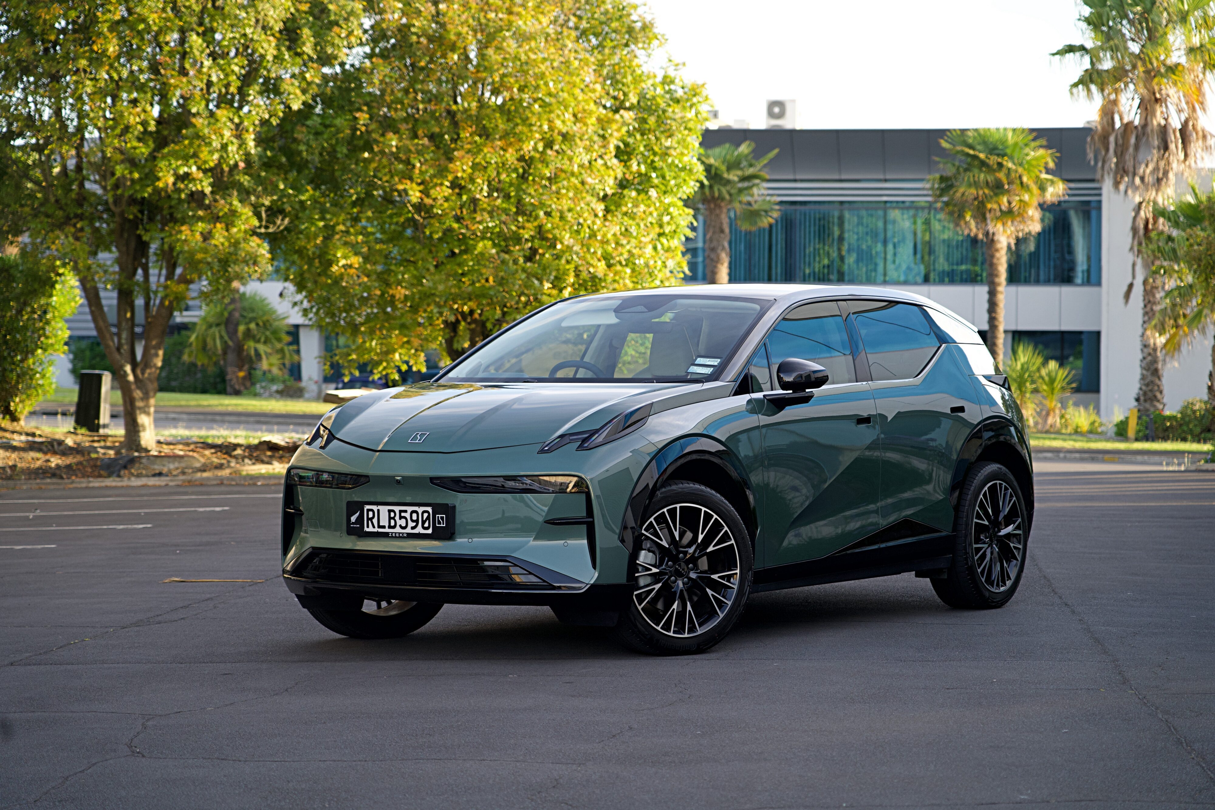Dig at the X - Zeekr X Review | Tarmac Life | Motoring | Tech