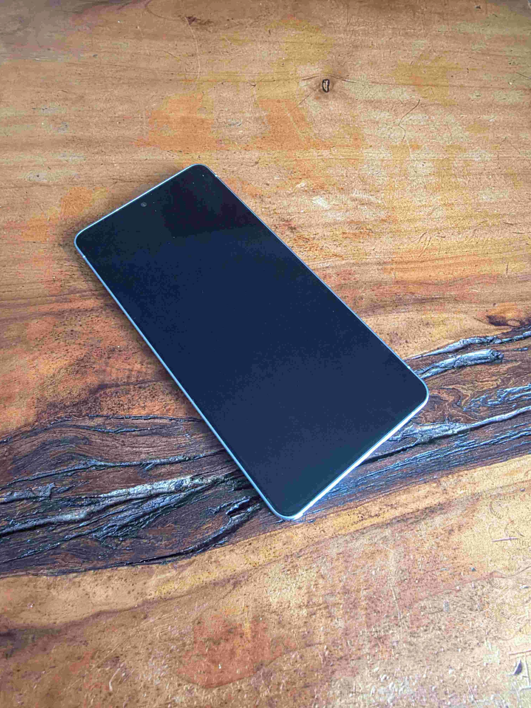 Samsung Galaxy S26 Ultra Review - The Smartphone That Does It All