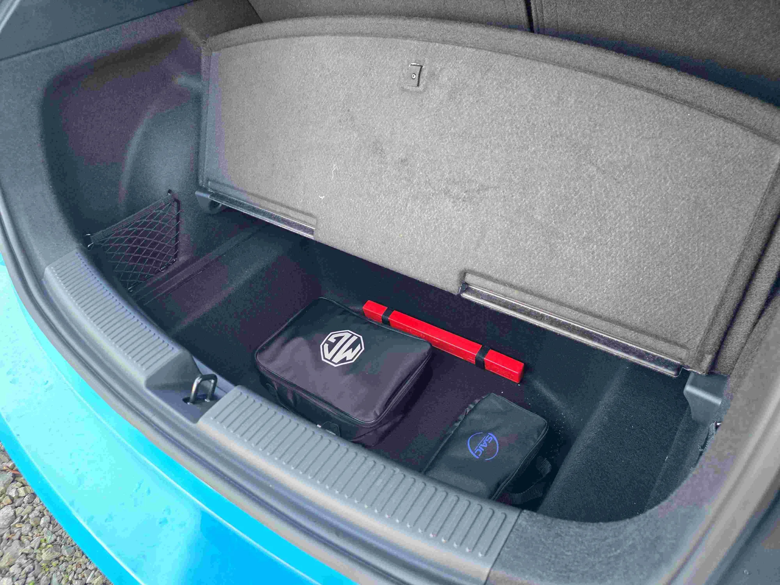 MG4 EV Urban Essence Review - It’s just a genuinely good EV