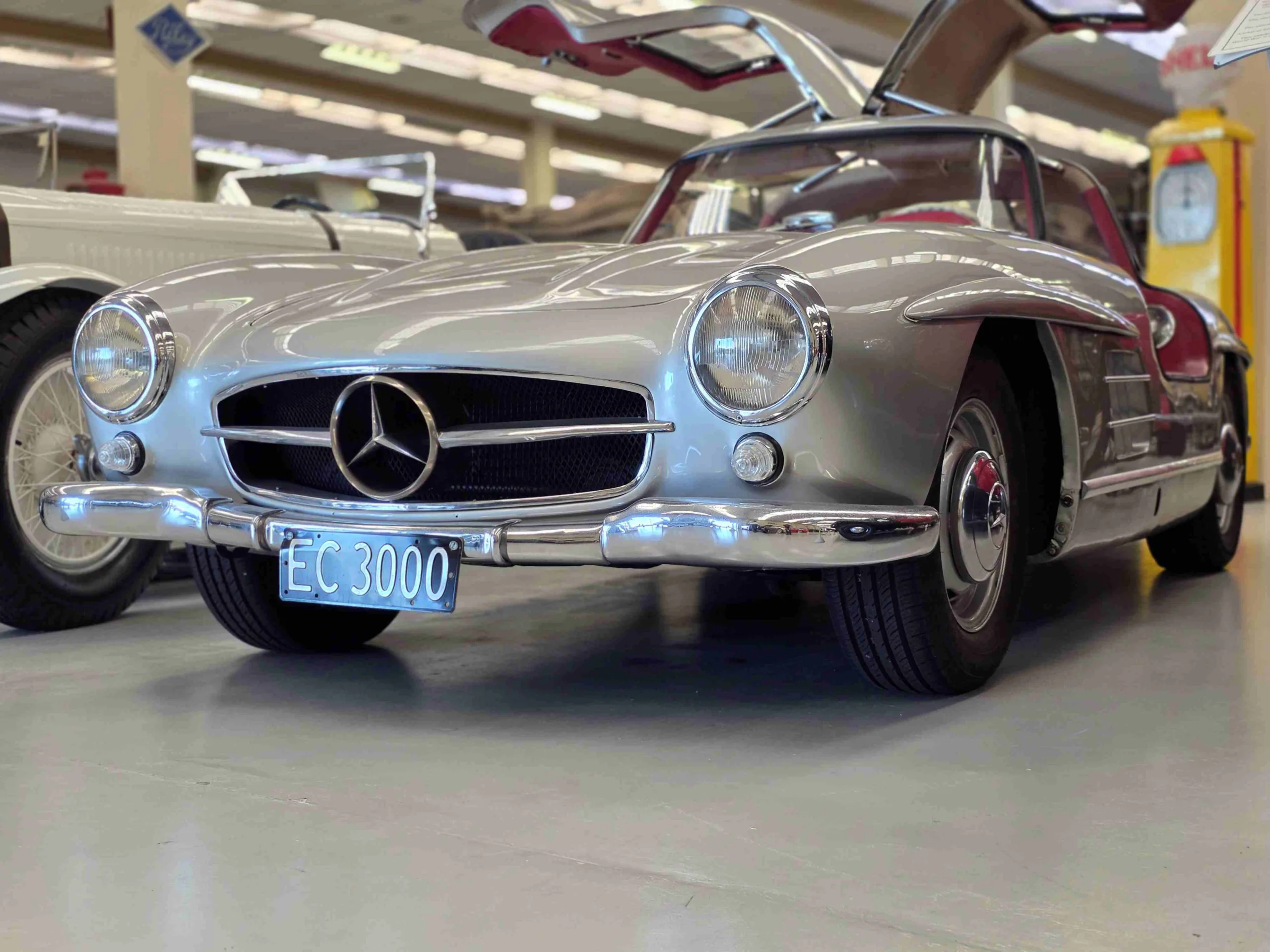 Say 'Thanks Mercedes!' How Mercedes-Benz Put New Zealand on Wheels