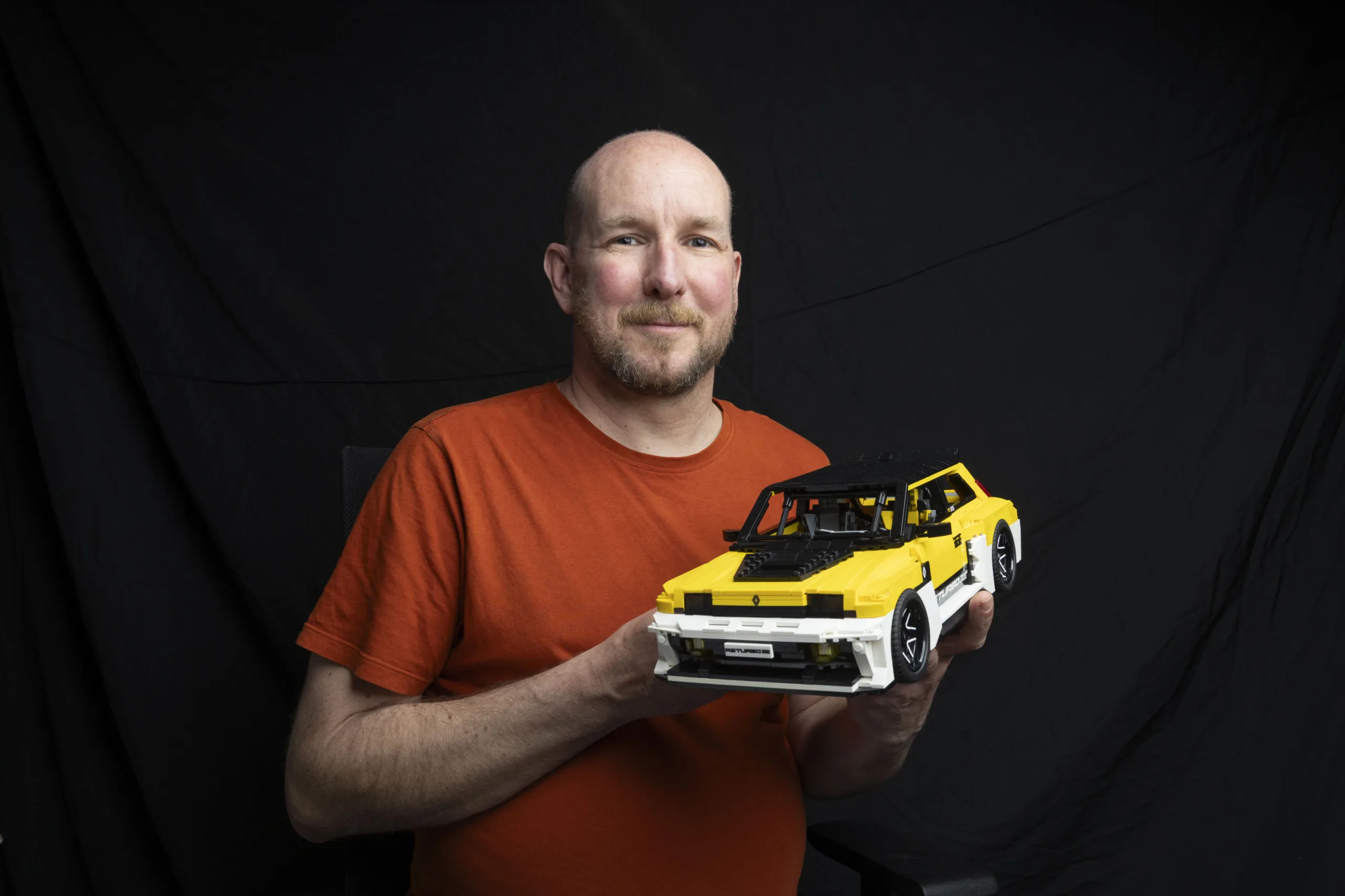 Dave's LEGO Renault 5 Turbo 3E Model Hit