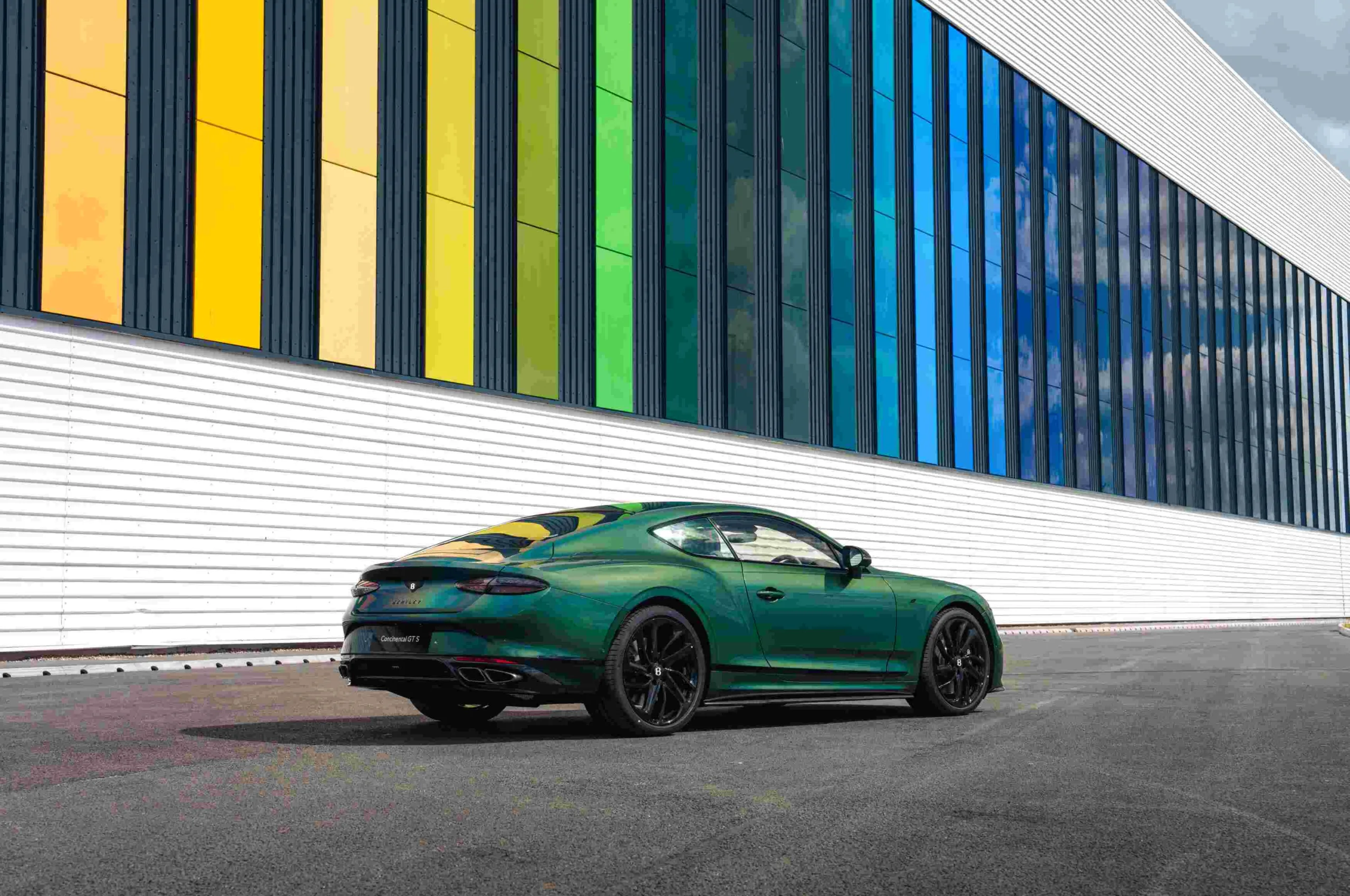 Bentley's 'Dream Factory' Paint Shop