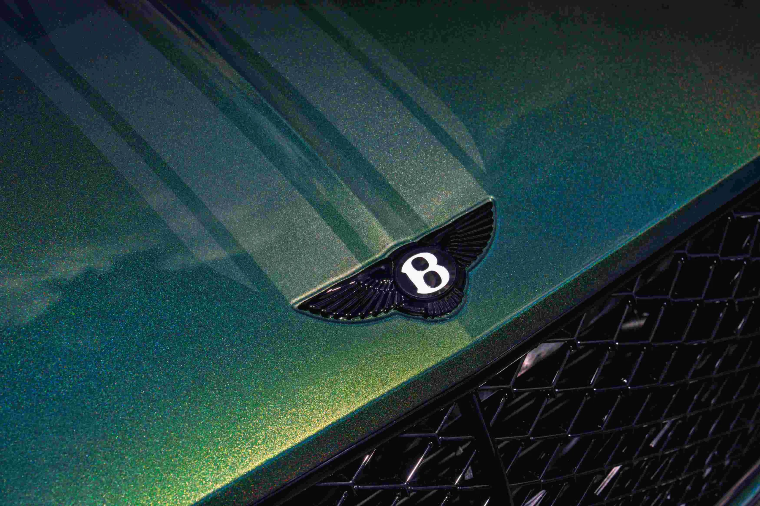 Bentley's 'Dream Factory' Paint Shop