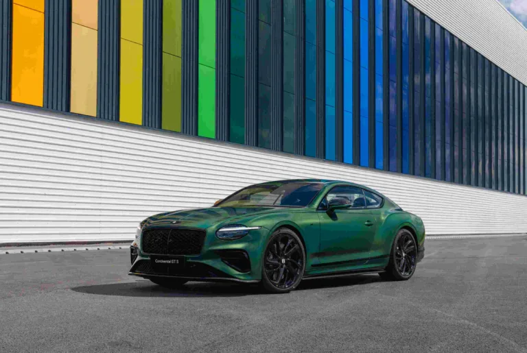Bentley's 'Dream Factory' Paint Shop