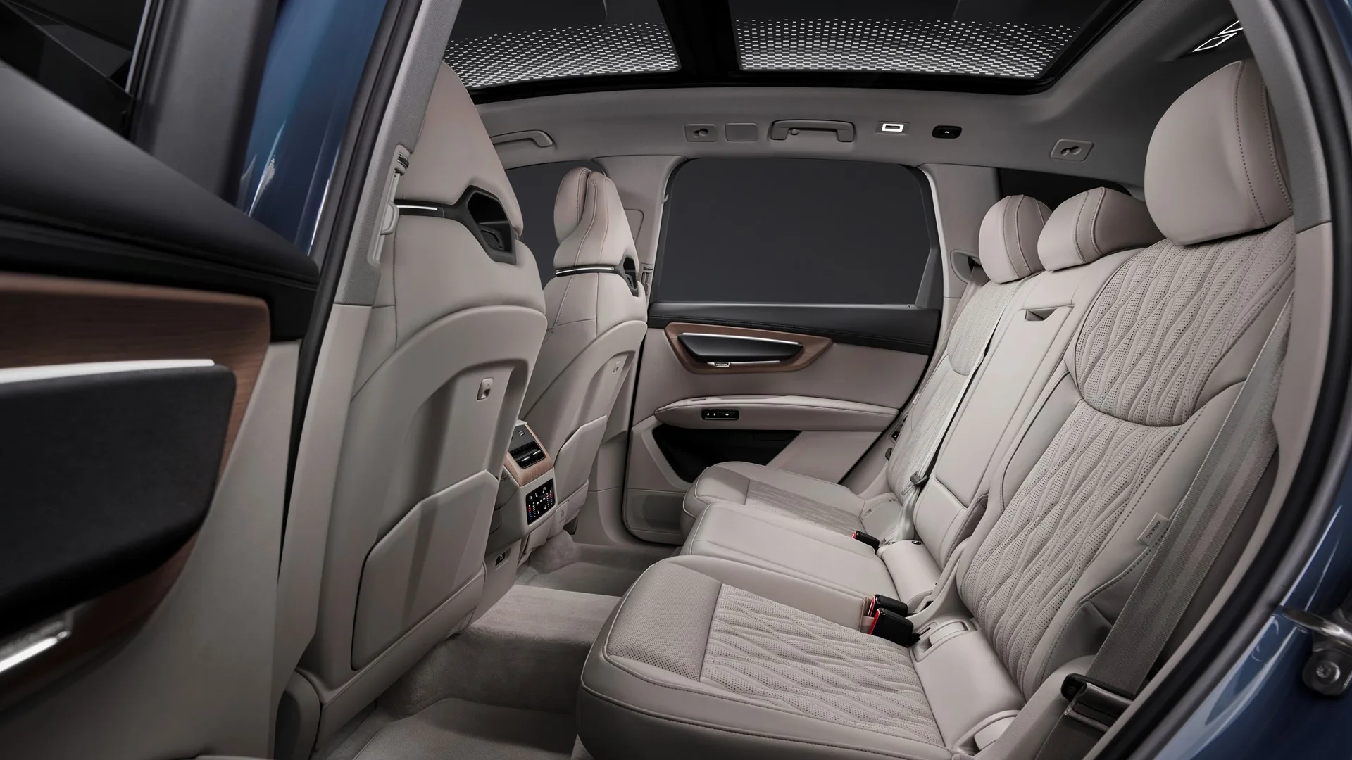 The Third-Generation Audi Q7 unveiled