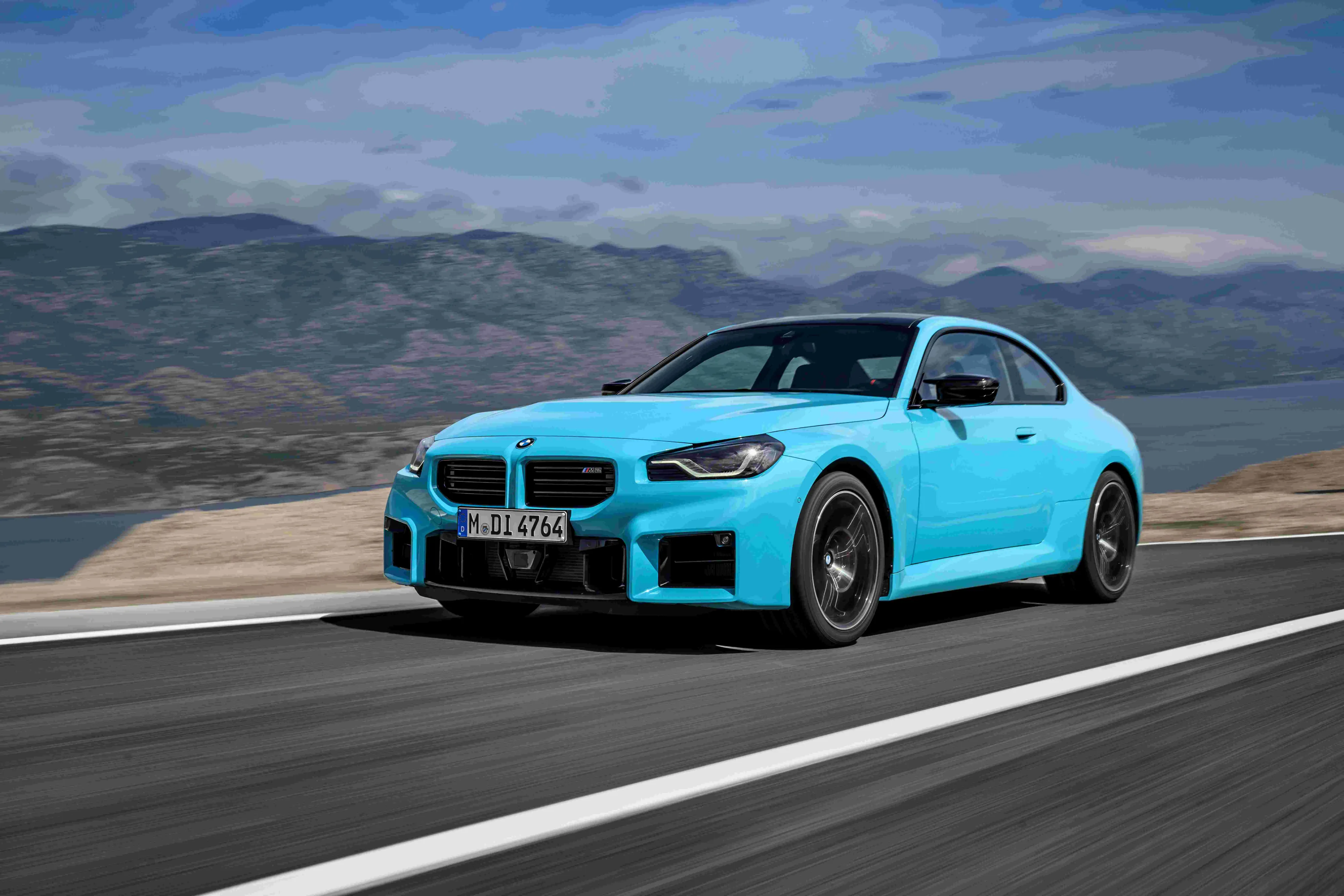 Purists Lookaway - BMW M2 xDrive, Rear-Biased All-Wheel Thrill Now Available