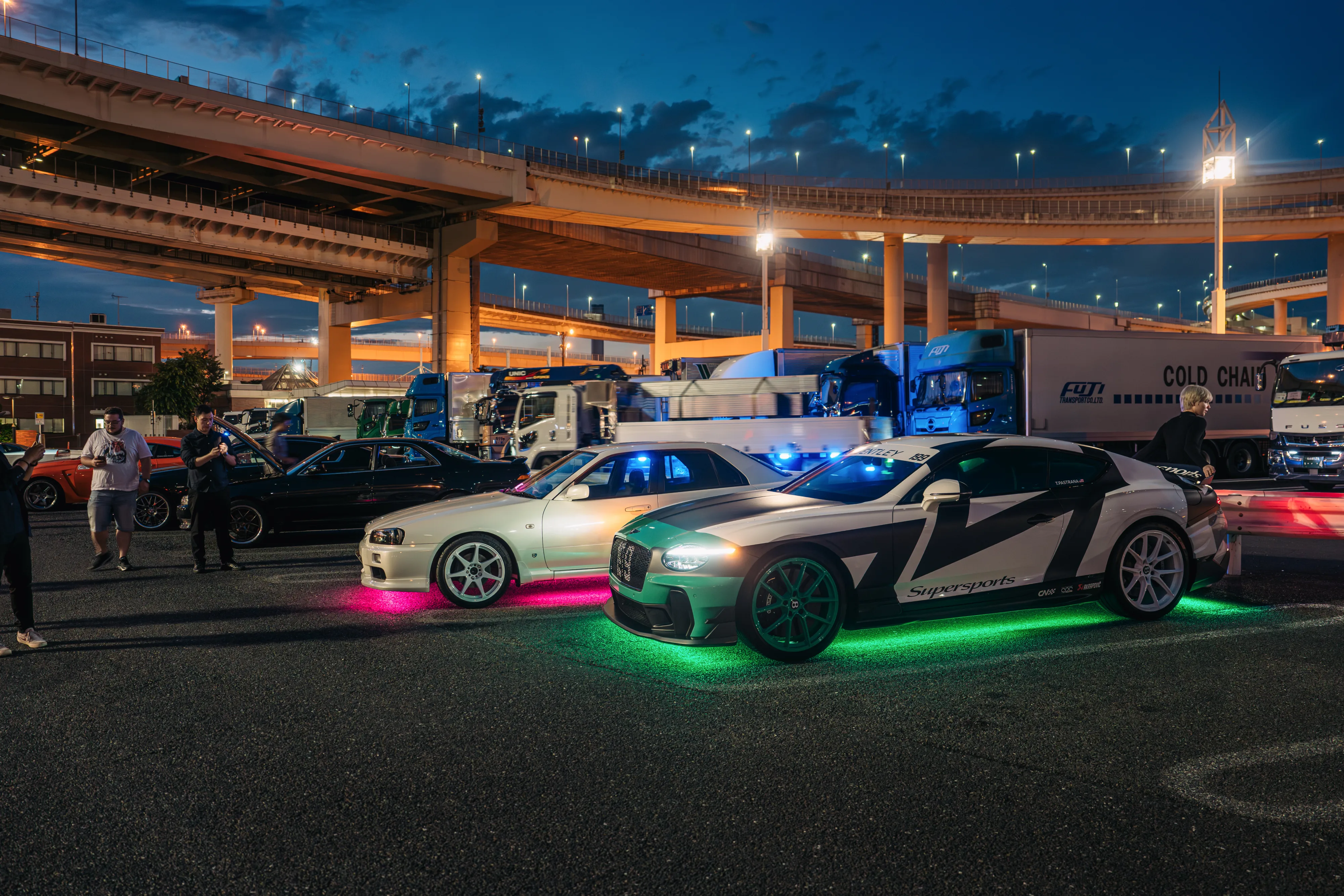 Bentley lights up Tokyo Tower Green to mark Continental GT S and Supersports Japanese debuts