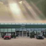 Bentley Opens Crewe Visitor Centre to Public with Guided Tours
