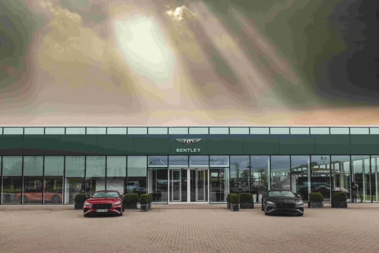 Bentley Opens Crewe Visitor Centre to Public with Guided Tours