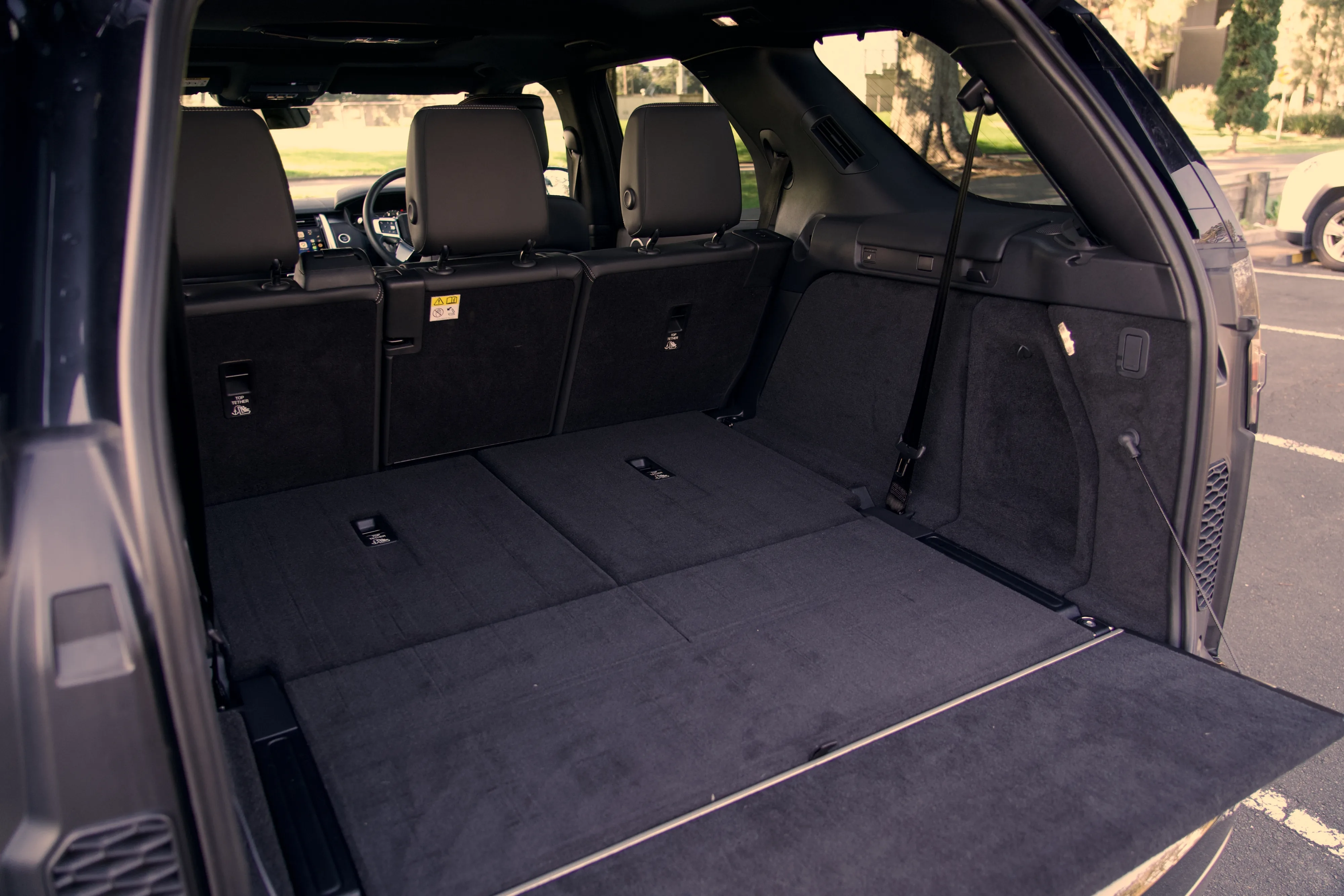 Riding on the Storm - Land Rover Discovery Tempest Review