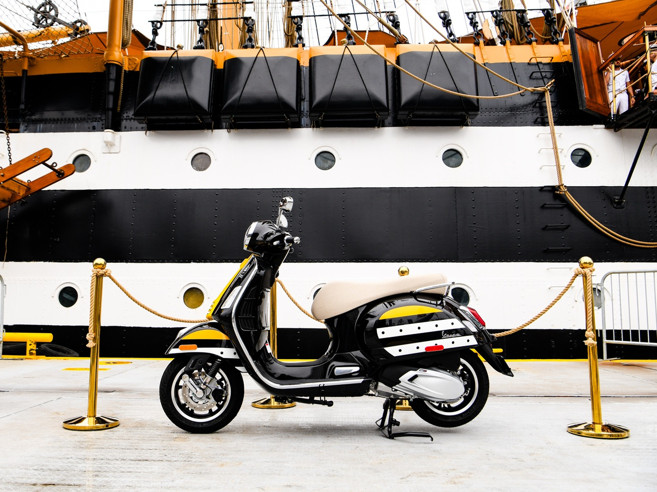 Piaggio Unveils One-Off Vespa Inspired by Amerigo Vespucci
