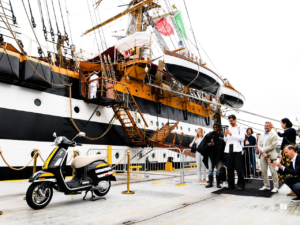 Piaggio Unveils One-Off Vespa Inspired by Amerigo Vespucci