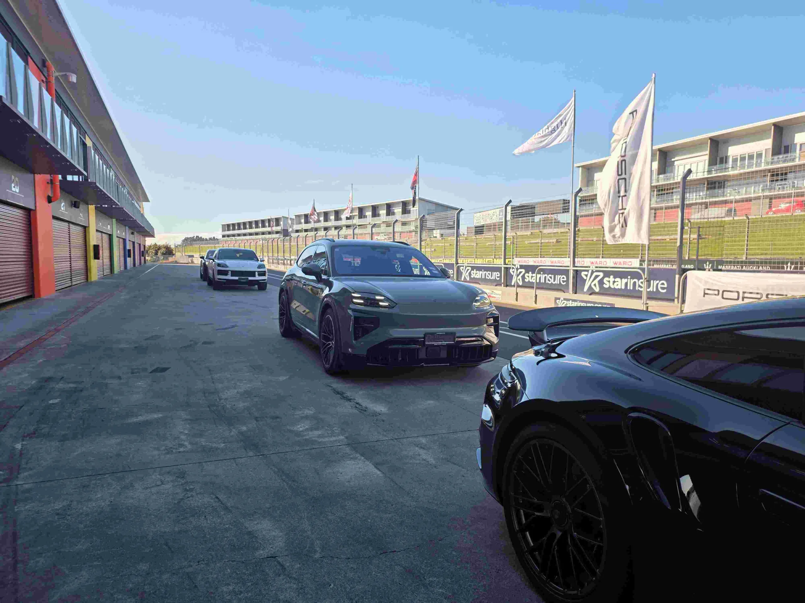 Porsche Cayenne Electric ‘Teaser Time’ At Hampton Downs