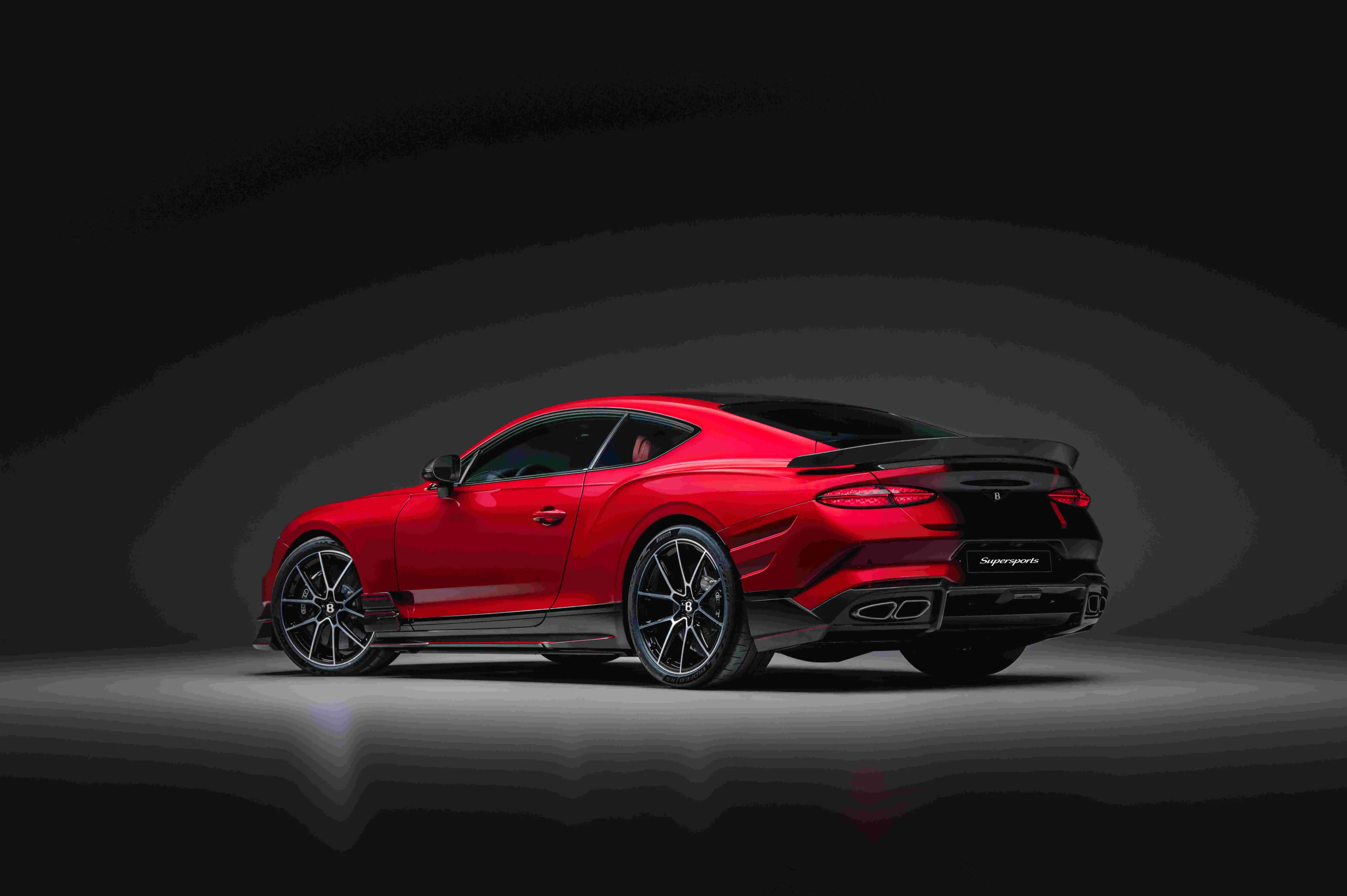 Bentley Mulliner Introduces Side-to-Side Paint Fade Exclusively for Supersports