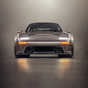 Gunther Werks F-26 Brings 1067bhp Air-Cooled 911 Slantnose to Goodwood Hill