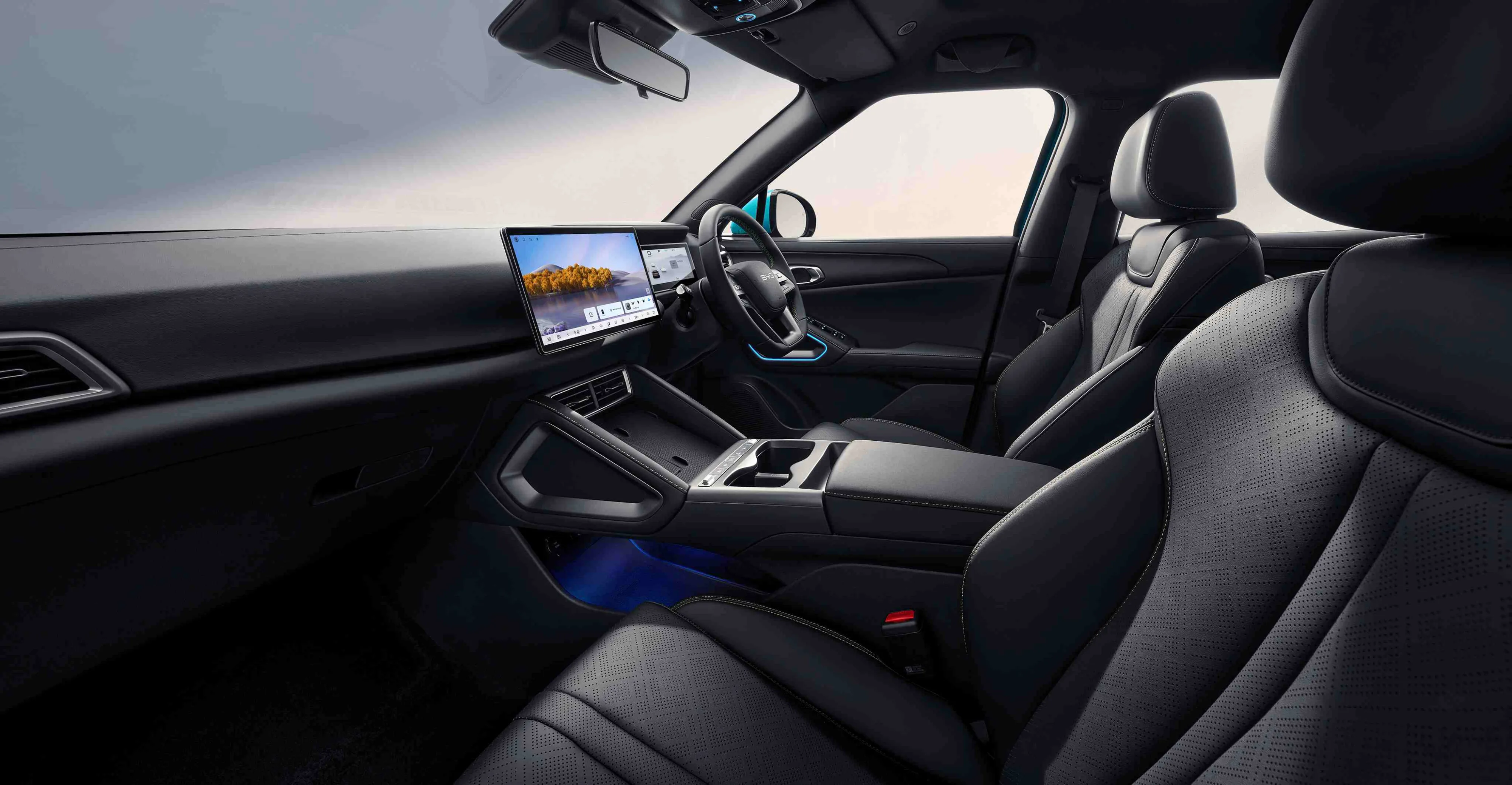 BYD Atto 2 DM-i - The Practical and Pleasantly Priced PHEV