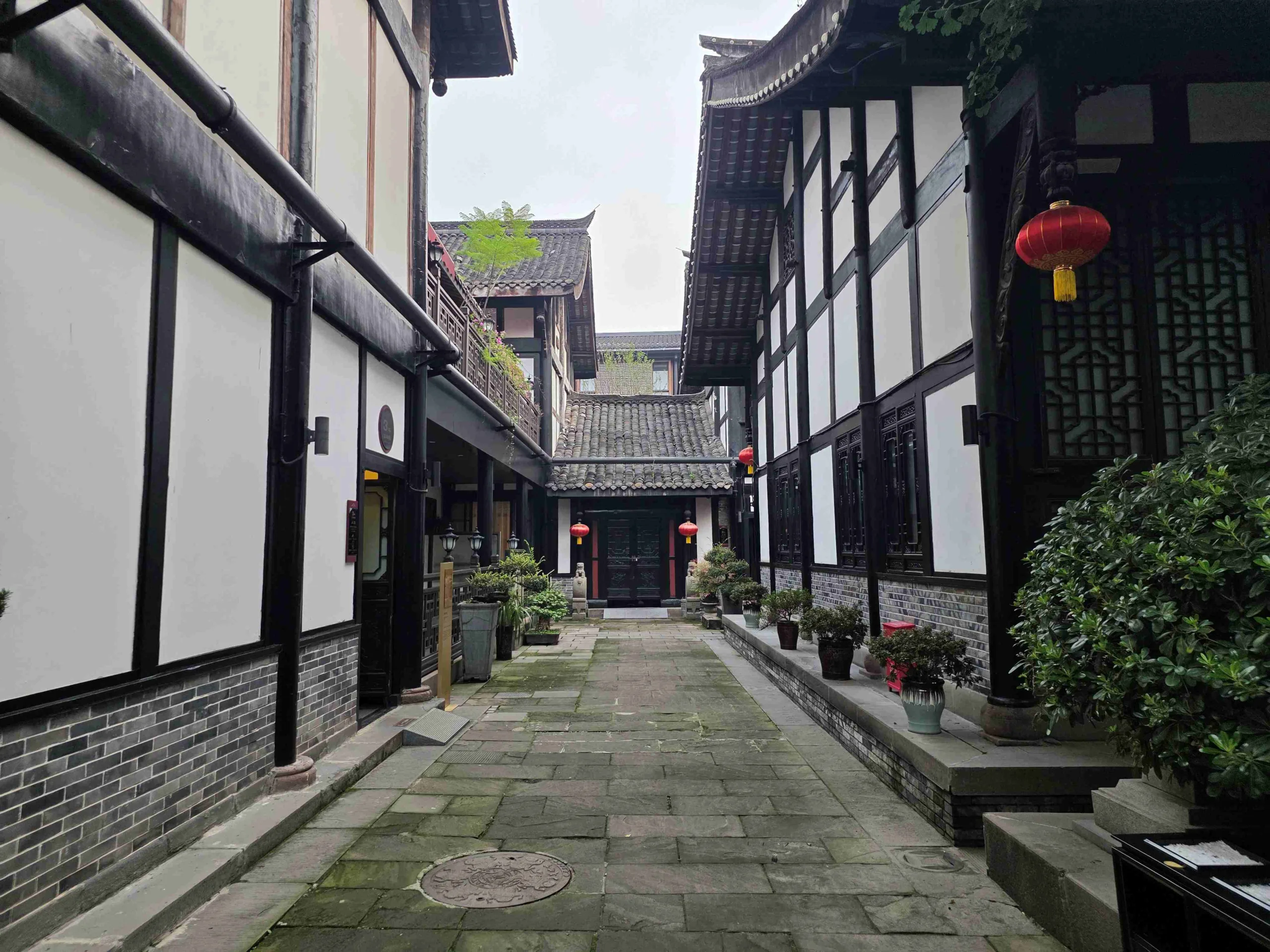 CD YUENCHI Chengdu - A Hotel Stay Where History Checks In Too