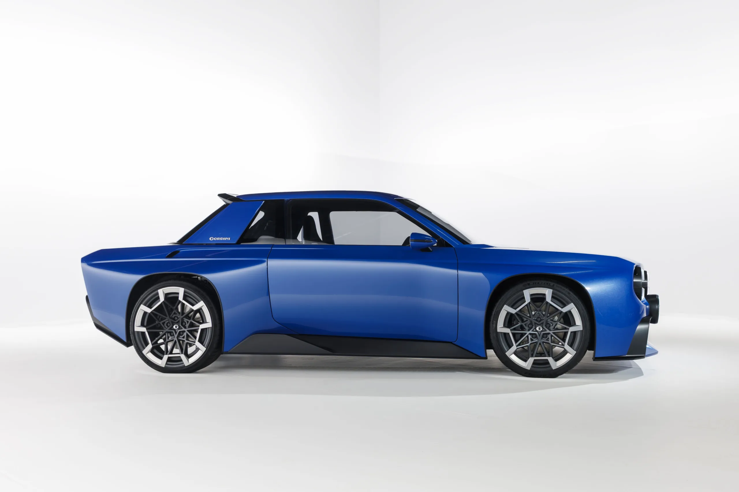 Mon Dieu - Look At This Renault 8 Gordini Concept