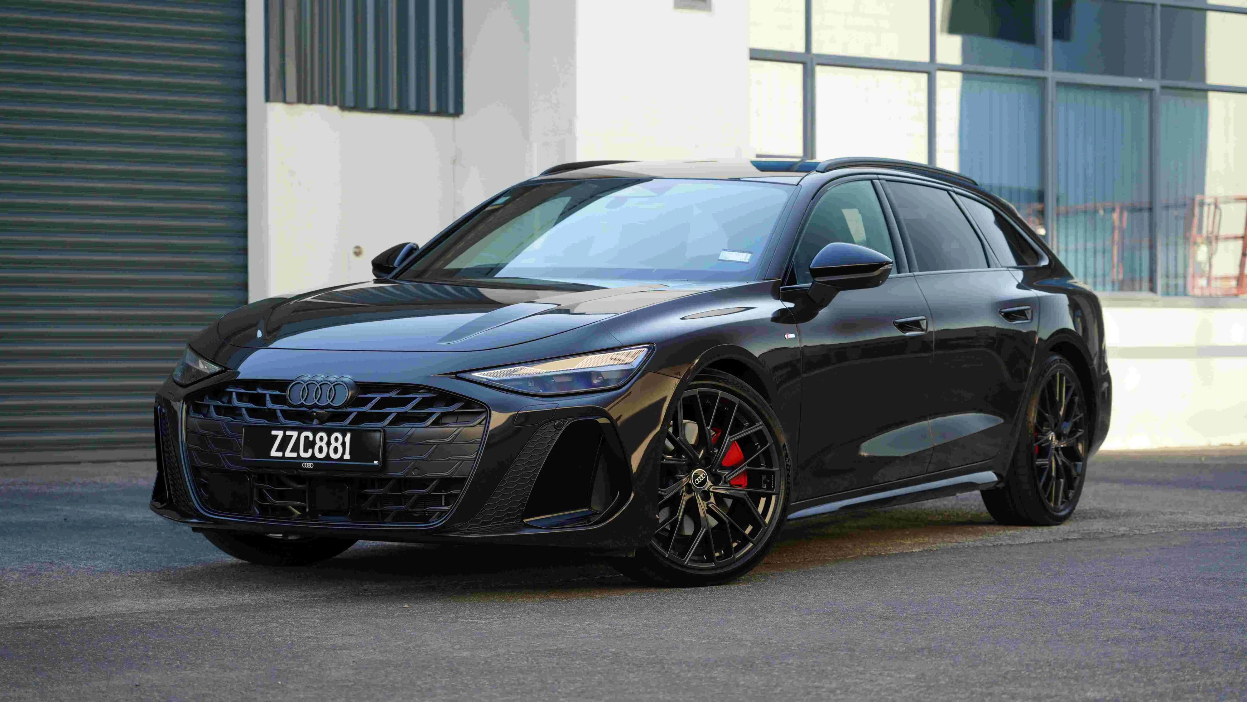 Audi A6 Avant Review – Avant in both name and Game