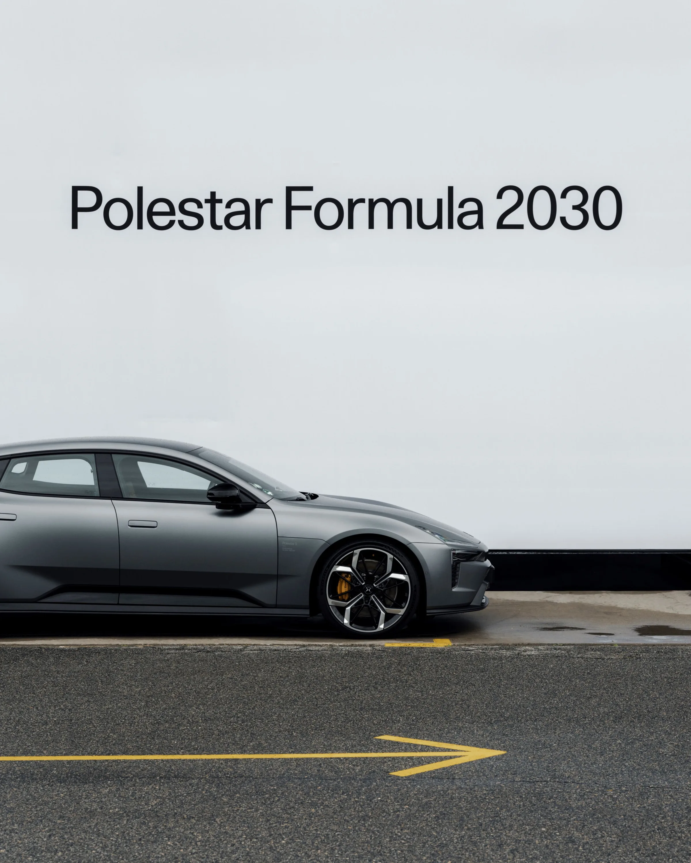 Side on view of the Polestar Formula 2030 Concept Car.