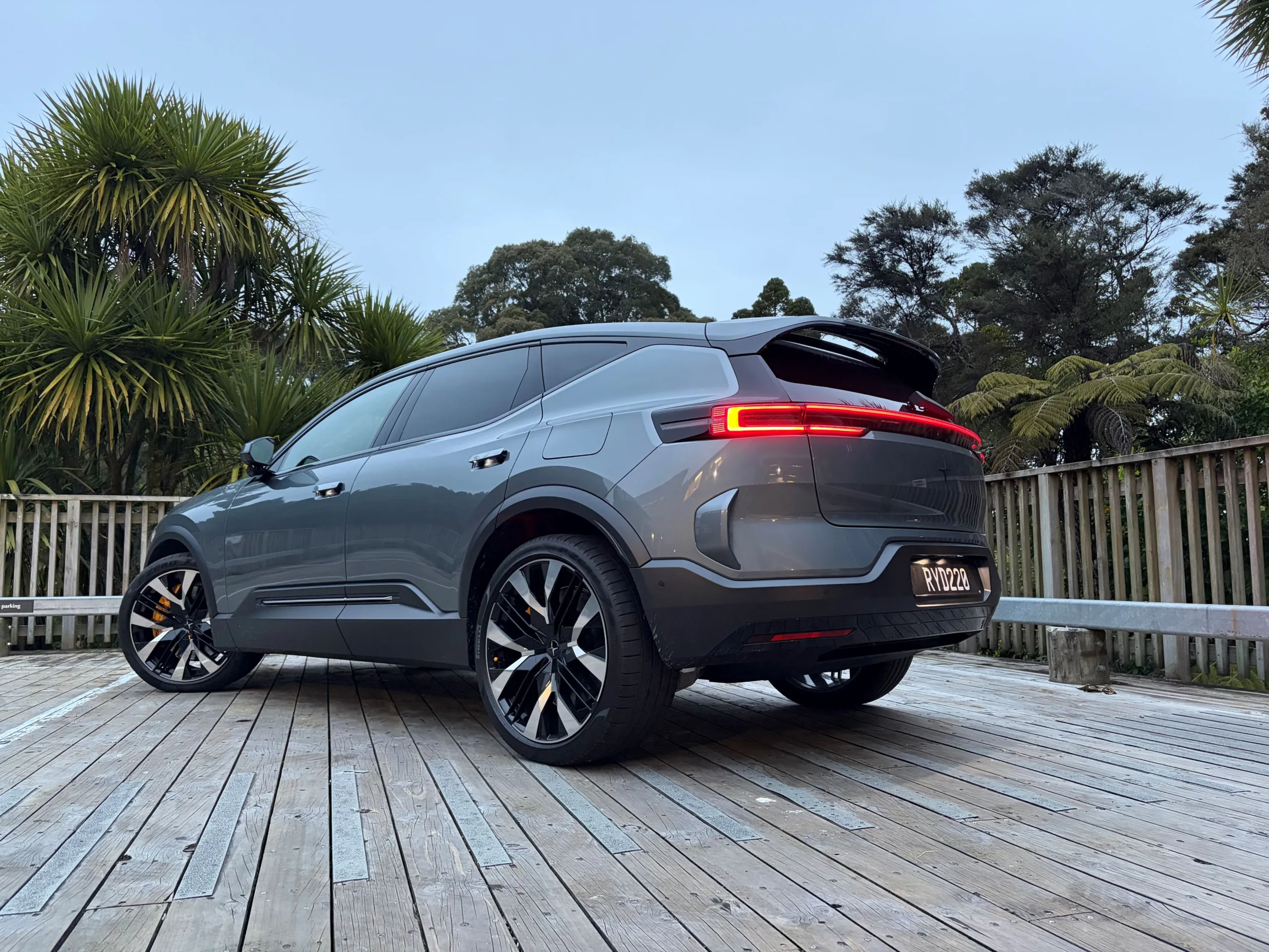 Rear three quarters view of a 2026 Polestar 3 Performance in Storm.