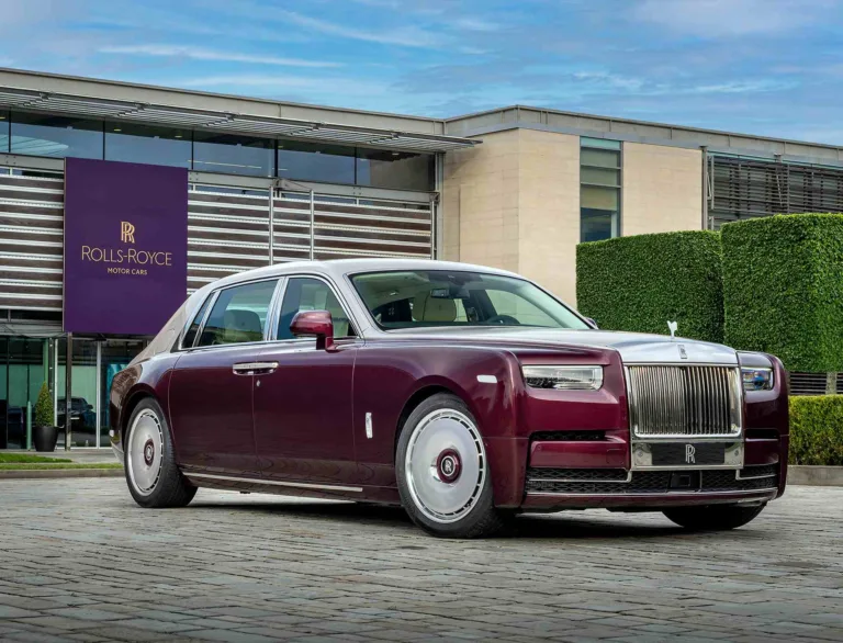 Rolls-Royce Unveils Phantom Hummingbird With First-Ever Abalone Shell Marquetry