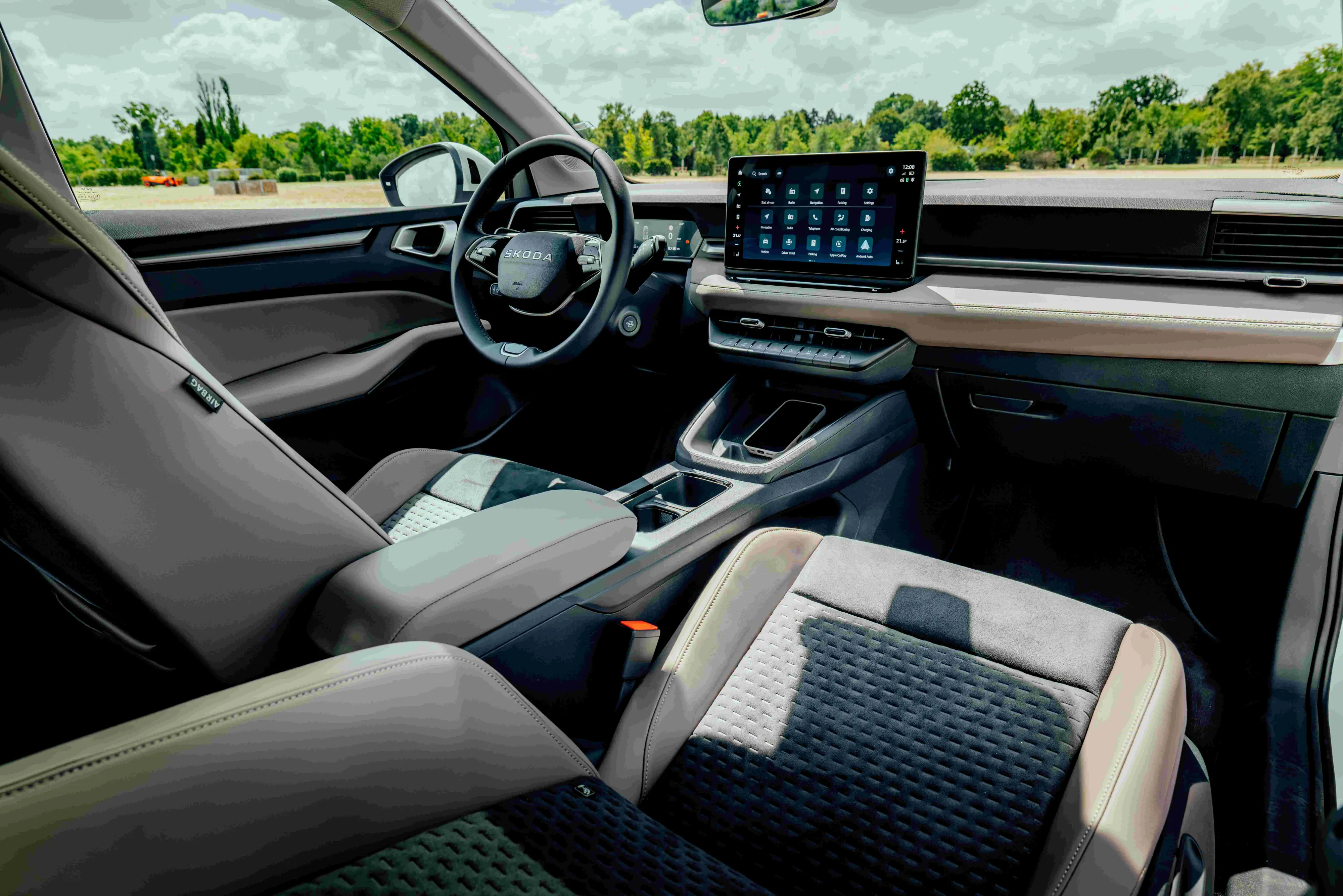 Škoda Introduces Epiq, a Compact Electric SUV With Practicality at Its Core