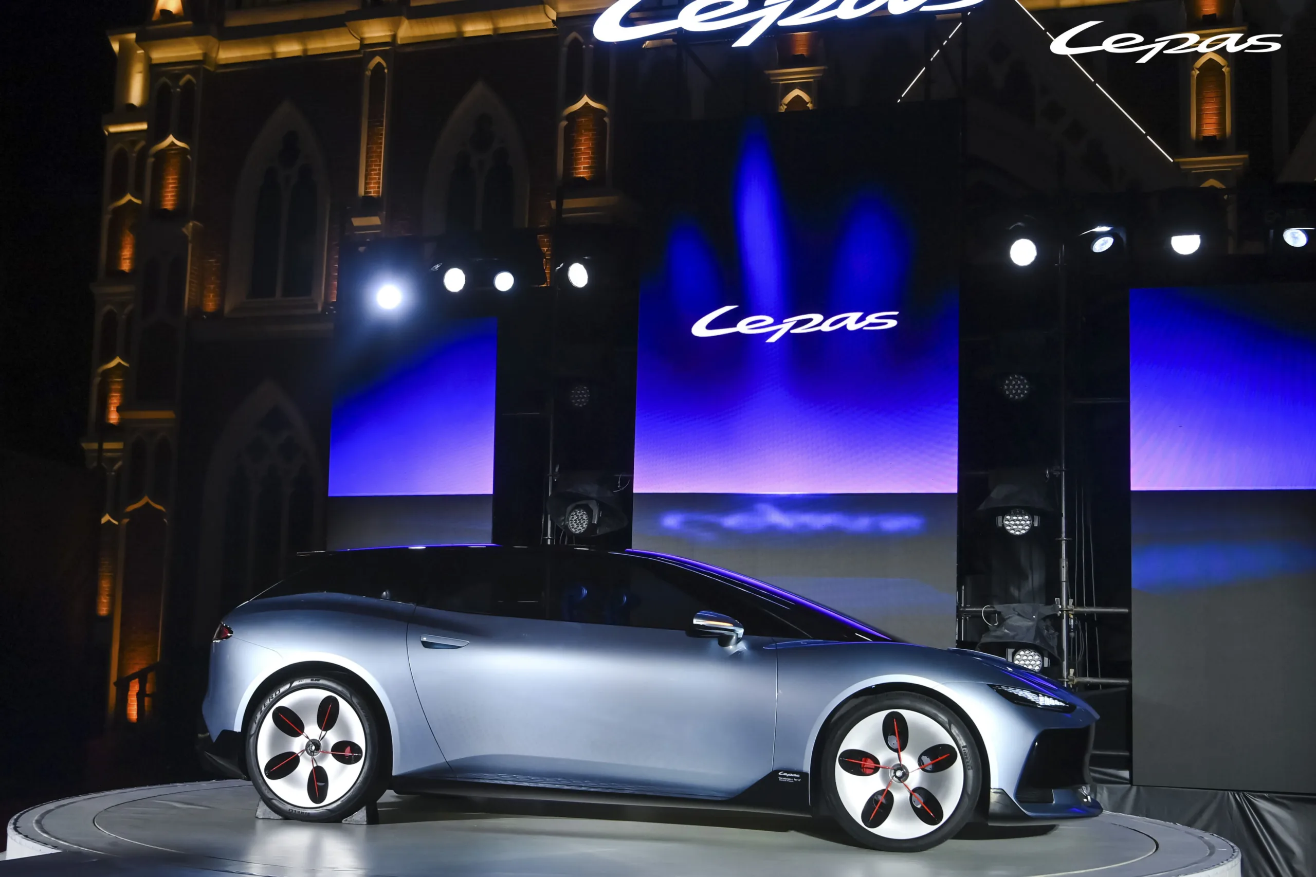 Lepas AURA Concept – A New Breed of Leopard Is on the Prowl