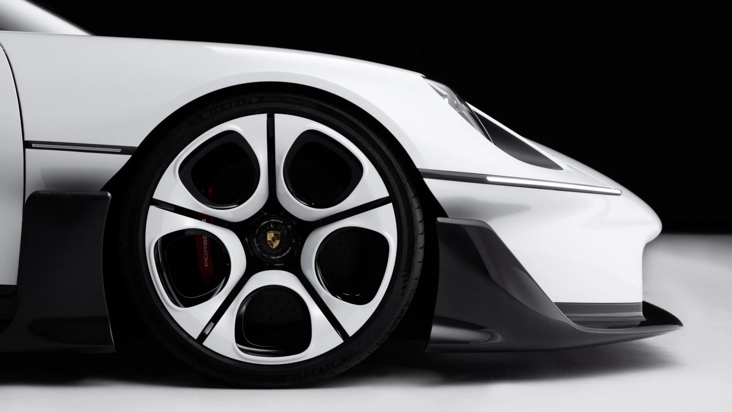Porsche Mission S Concept Previews a Permanent Mid-Engined Model Above the 911