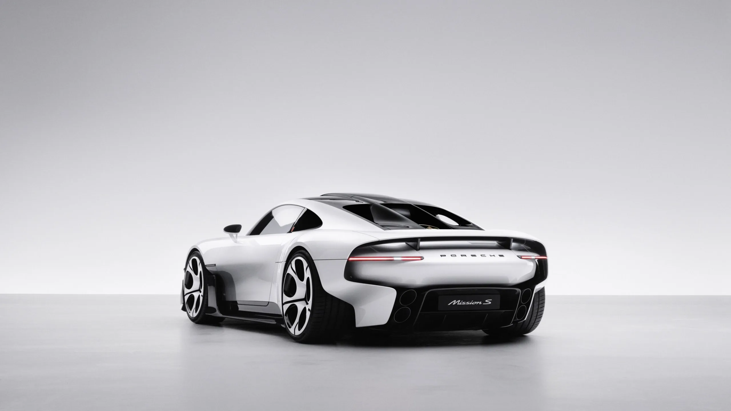 Porsche Mission S Concept Previews a Permanent Mid-Engined Model Above the 911
