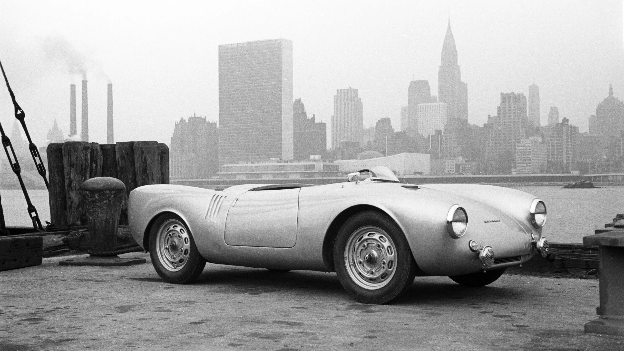 Porsche Mission S Concept Previews a Permanent Mid-Engined Model Above the 911
