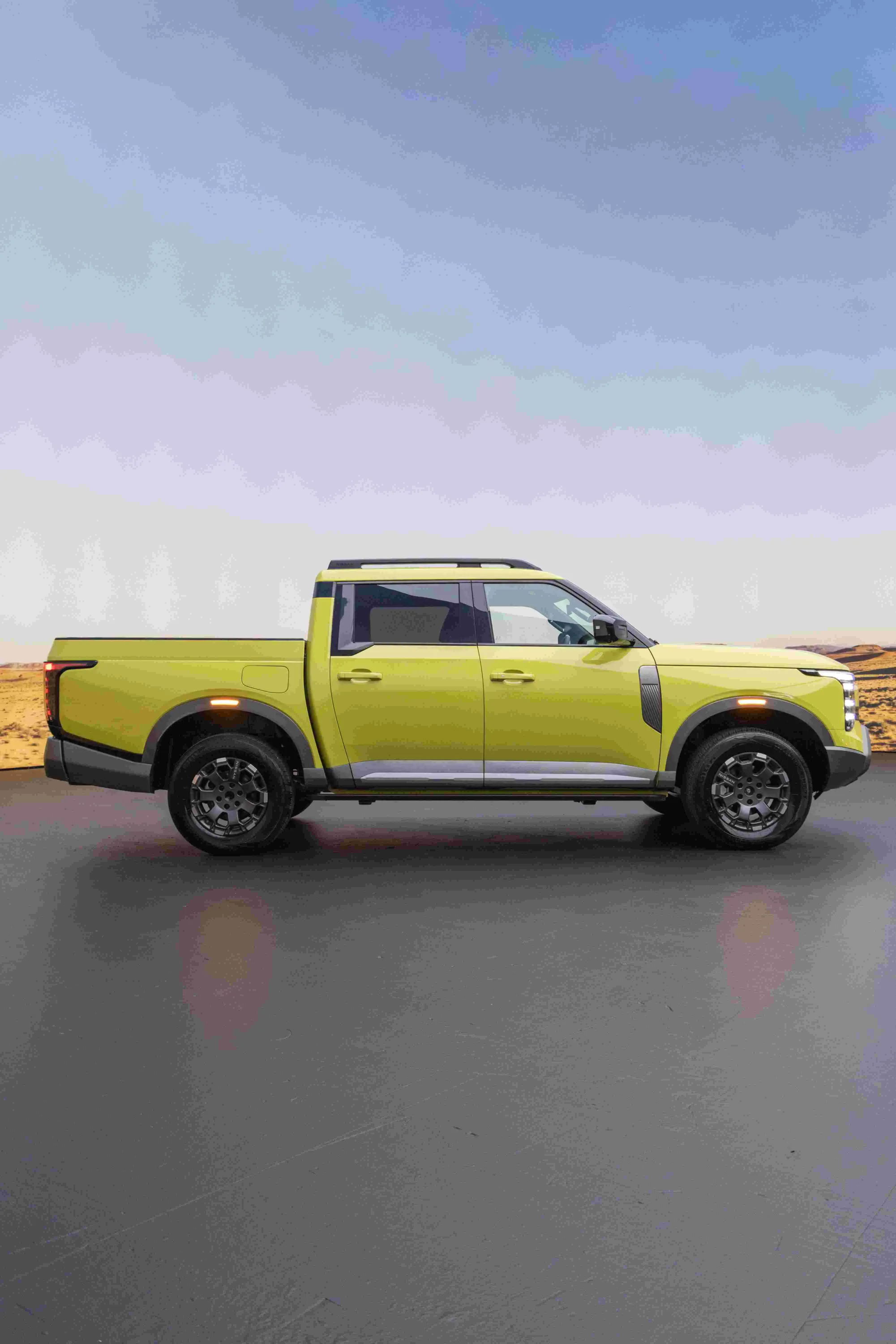 Nissan Navara Pro PHEV - First Look and Walkaround