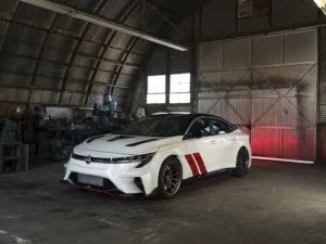 Nissan Revives the Sentra Spec-V as a 300hp SEMA Concept Alongside Two Z Builds